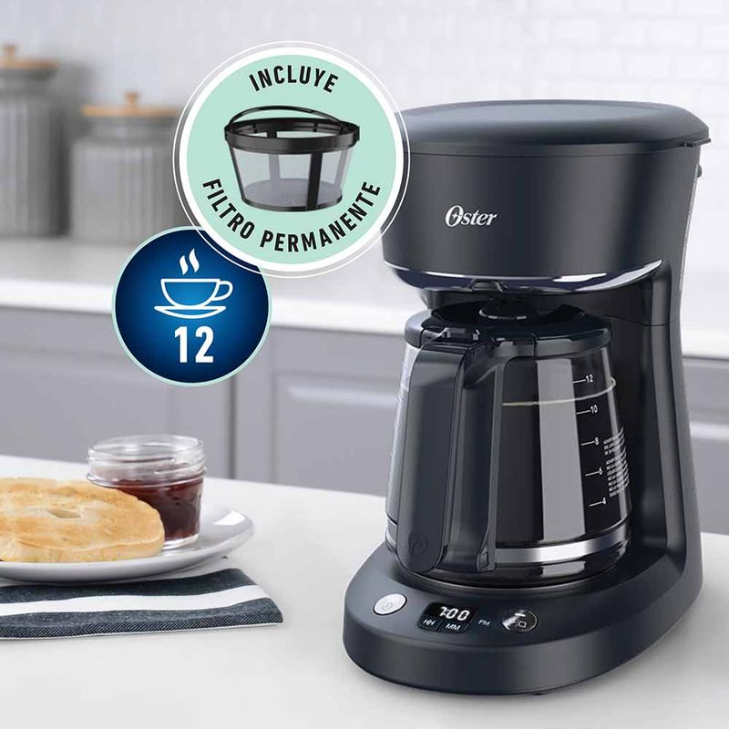 Cafetera programable Oster® de 12 tazas negra con auto apagado