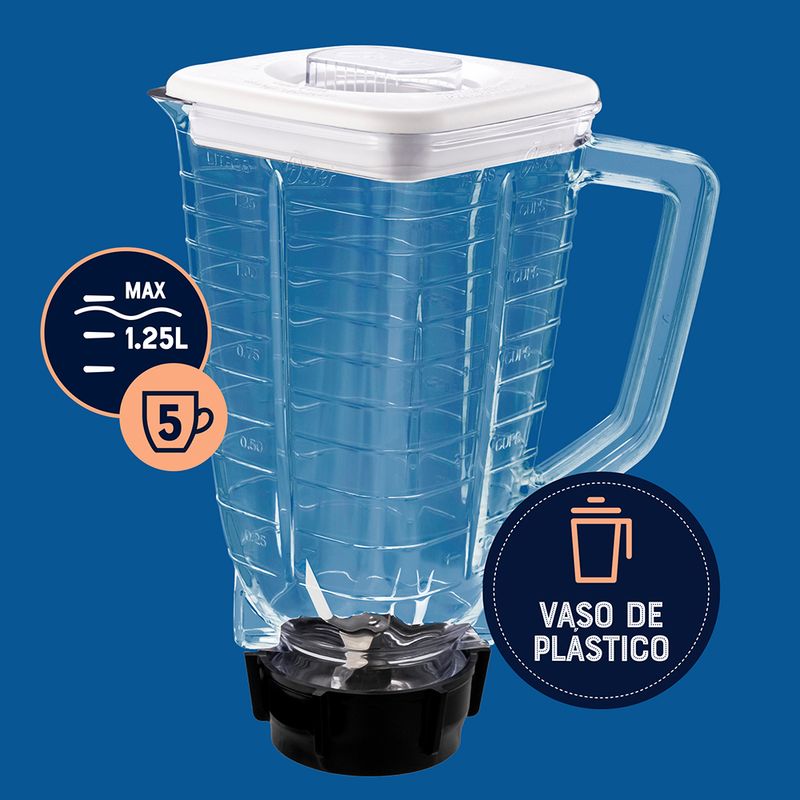 Licuadora Oster® de dos velocidades con pulso y vaso de plástico BLSTKAPWPB